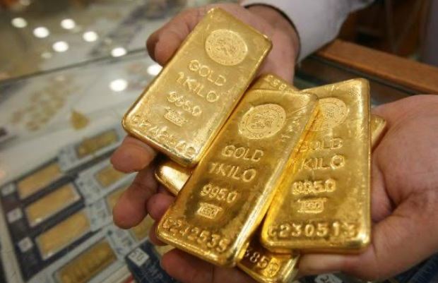 الذهب عالميا يخسر أكثر من 1100 دولار منذ بداية 2026