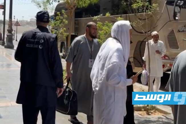 بدء أولى رحلات عودة الحجاج الليبيين إلى أرض الوطن