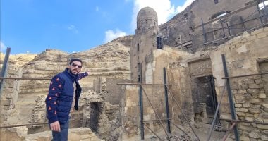 فتحى شو في مغامرة بأغرب مسجد في مصر.. محدش صلى فيه من 400 سنة