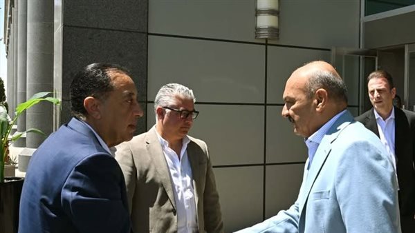 رئيس الوزراء يفتتح 9 مشروعات صناعية بالمنطقة الاقتصادية لقناة السويس