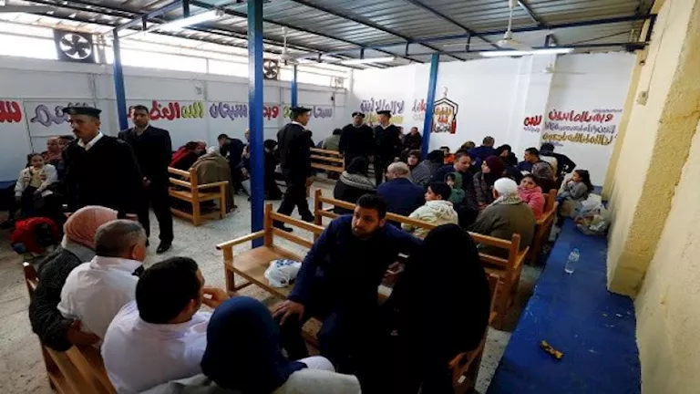 الداخلية تمنح نزلاء مراكز الإصلاح والتأهيل زيارة استثنائية