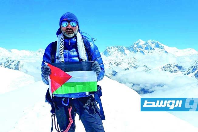 لتسليط الضوء على معاناة أطفال غزة.. المتسلق الأردني مصطفى سلامة يعود لتحدي إيفرست