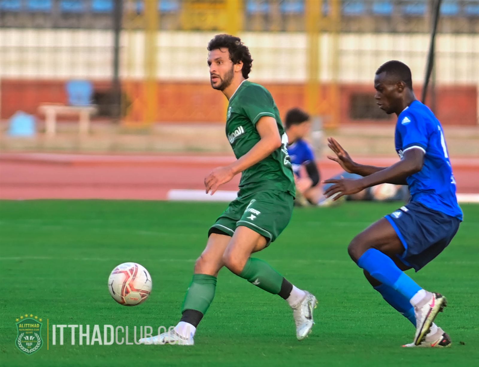 تاريخ المواجهات متكافئ بين الاتحاد وسموحة قبل موقعة الدوري