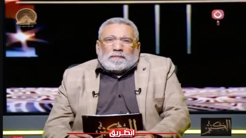 الإعلامي أشرف محمود: القرآن معجزة خالدة تسكن القلوب وتقشعر لها الأبدان