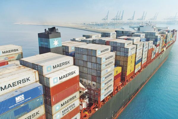 الاقتصاد السعودي يعزز قوته بارتفاع الصادرات 7.4 % خلال 2025