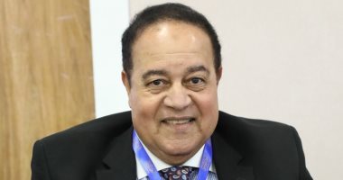 الوطنية للإعلام: فوز جمال الشاعر بجائزة عبد القادر حاتم للإعلام العربى