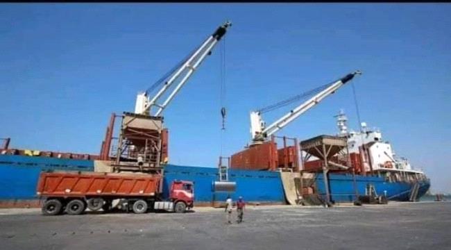 استنفار حوثي غير مسبوق في موانئ الحديدة