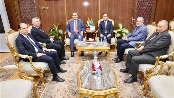 محافظ المنوفية يستقبل القائم بأعمال رئيس جامعة مدينة السادات لتهنئته بمهام منصبه الجديد