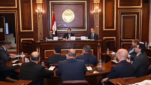 ياسر جلال: فوضى التصوير "بقى عمال على بطال" في العزاءات والمناسبات