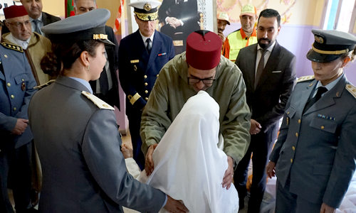 عامل الحسيمة يعطي انطلاقة "عملية رمضان" لفائدة أزيد من 17 ألف أسرة بالإقليم (فيديو)