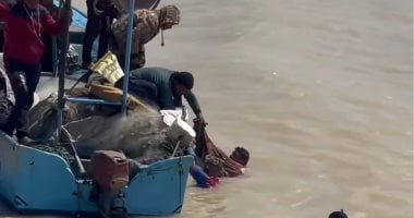 العثور على الغريق المفقود بعد ثلاثة أيام من البحث فى بحر العريش