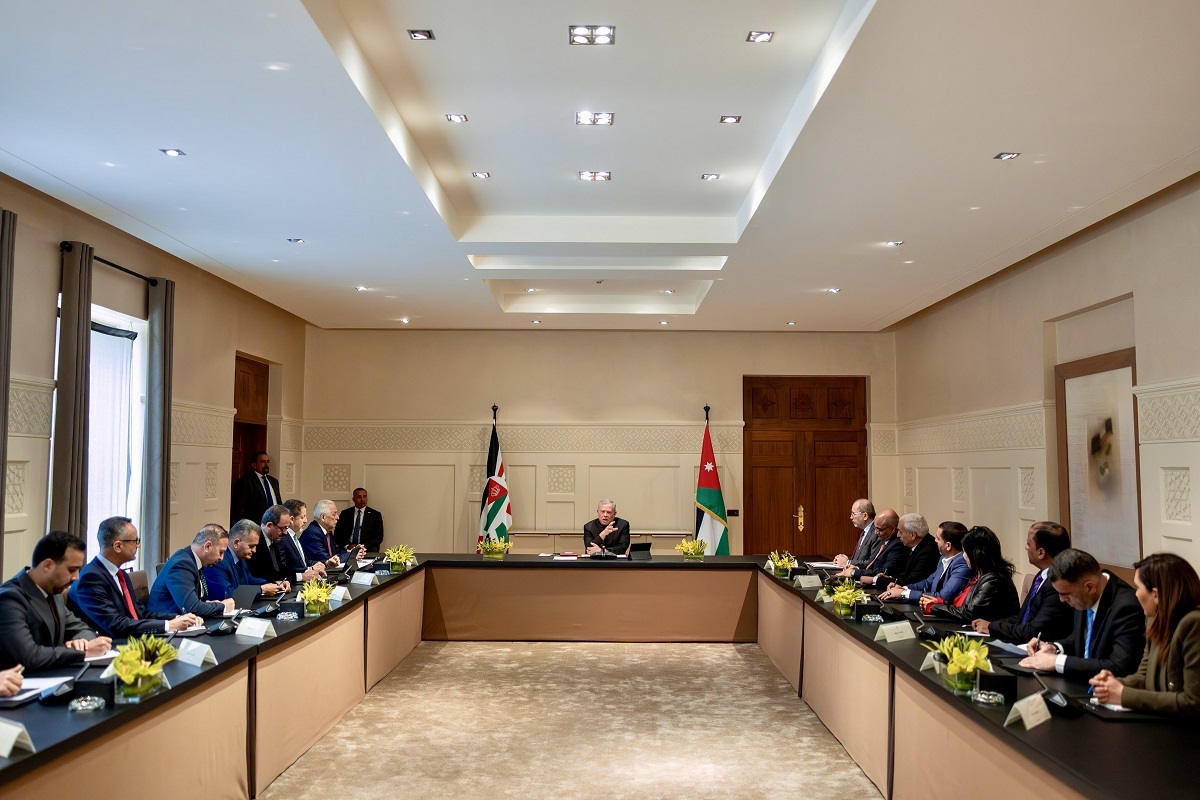 الملك الأردني يجدد التأكيد على أهمية دعم استقرار سوريا