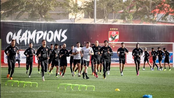 بحضور أفشة.. الأهلي يختتم استعداداته لمواجهة الجونة في الدوري الممتاز