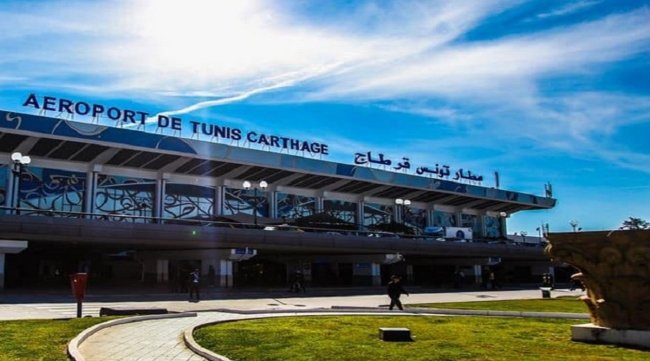 وصول دفعة جديدة تضم 14 تونسيا إلى مطار قرطاج بعد إجلائهم من لبنان