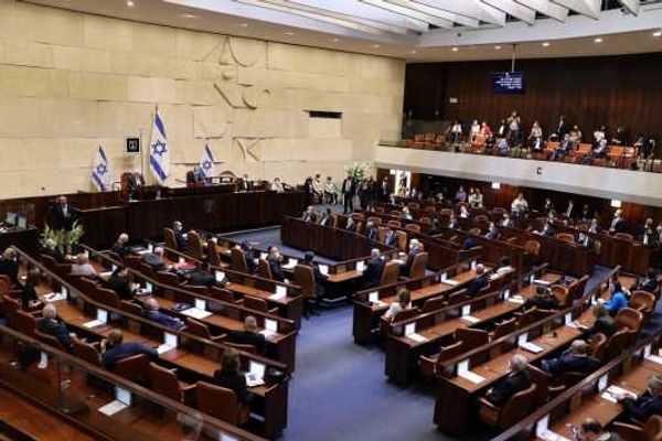 اليوم.. لجنة الكنيست الإسرائيلي تصدق على مشروع قانون حل البرلمان