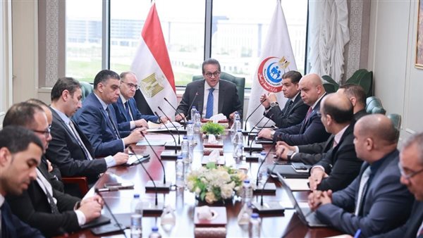 وزير الصحة: لا أعباء إضافية على المواطنين في أسعار الدواء