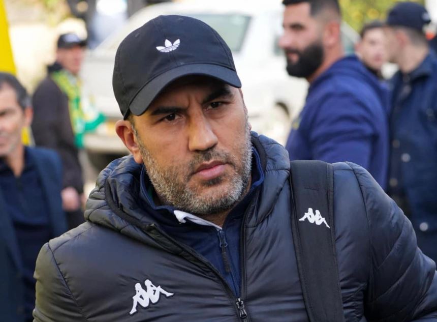 الوناس قواوي يشرع في تدريب حراس المرمى
