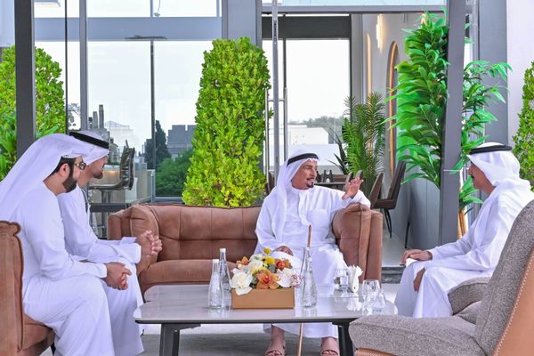 حميد بن راشد يزور"عجمان أفينيو"