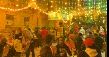 روح رمضان فى العمرانية.. أهالى المنطقة على مائدة إفطار واحدة «فيديو»
