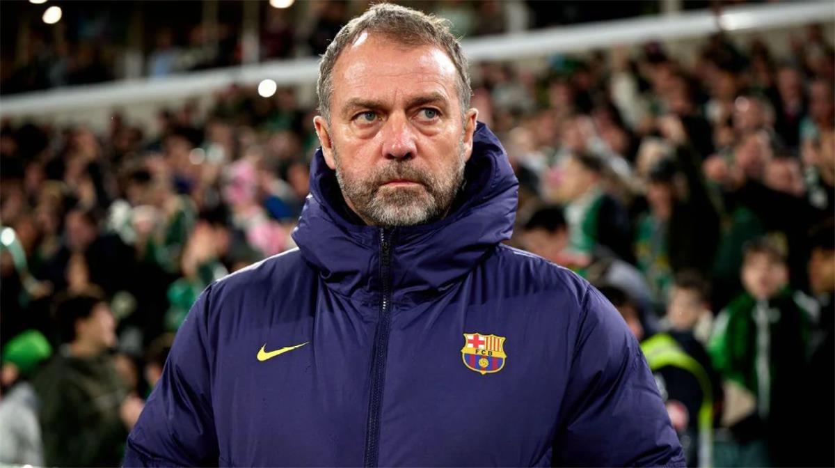 ضربة جديدة لـ فليك.. لاعب برشلونة يغيب عن مباراة خيتافي