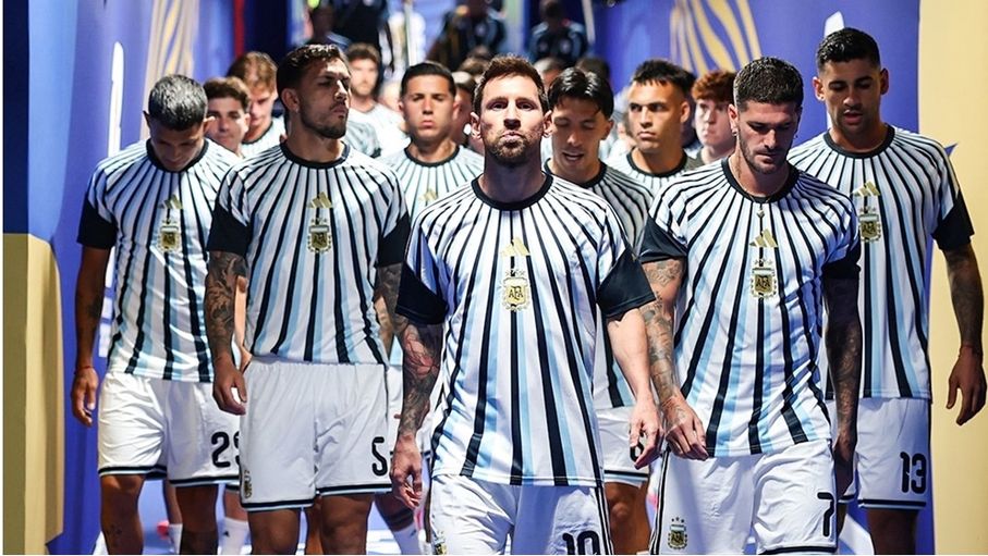 رقم تاريخي.. ميسي أول لاعب يشارك في 6 كؤوس عالم...
