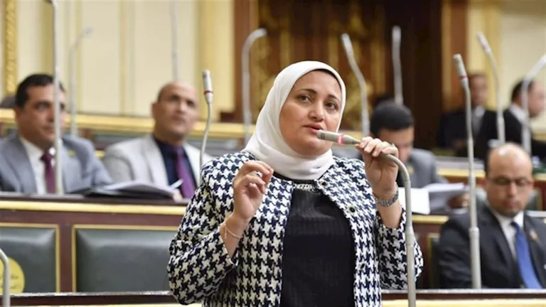 سؤال برلماني يطالب وبإنهاء أزمة تأخر تسويات المعلمين