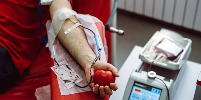 “اقتصاد البلازما”.. أمريكيون يبيعون دمائهم لمواجهة غلاء المعيشة والتضخم