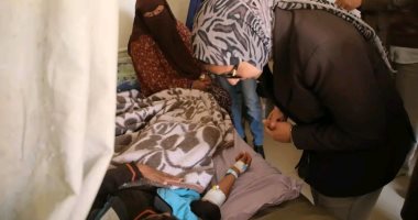 محافظ الوادي الجديد تُهنئ المرضى والأطقم الطبية بمستشفى الخارجة التخصصي