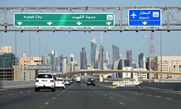 إيكونوميست: لماذا يمقت الكويتيون يوم الخميس