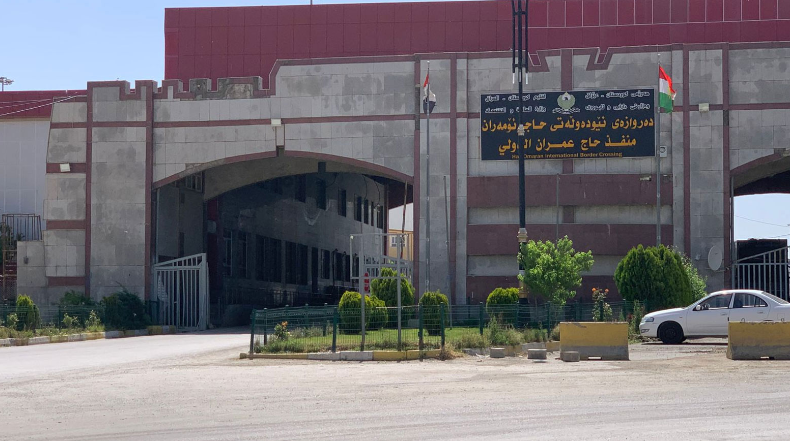 منفذ حاج عمران يعلن استئناف العمل وعودة الحركة التجارية وتنقّل المسافرين