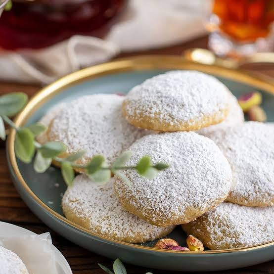 جديد كعك العيد! جربي أجدد وألذ الوصفات بطرق سهلة