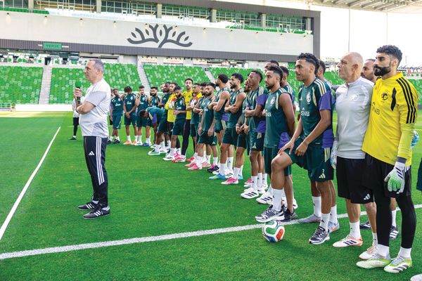 الأوروغواي بطل العالم مرتين والدوري السعودي رفع الثقة والتمرس