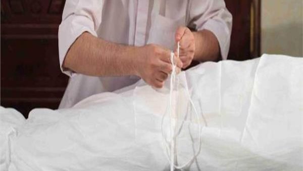 الإفتاء توضح حكم إفشاء العلامات السيئة التي تظهر عند تغسيل الموتى