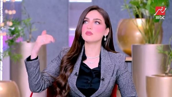 الإعلامية ياسمين عز تحذر من الفسيخ: " معفن وطلع منه دود"|فيديو