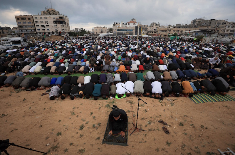صلاة عيد الأضحى بين الركام وبلا أضاحٍ في قطاع غزة