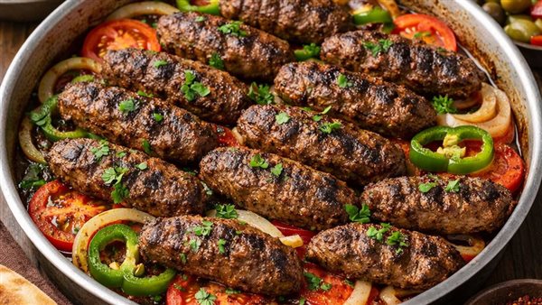 طريقة عمل الكفتة المشوية في الصينية أكلة شهية على مائدة إفطار رمضان