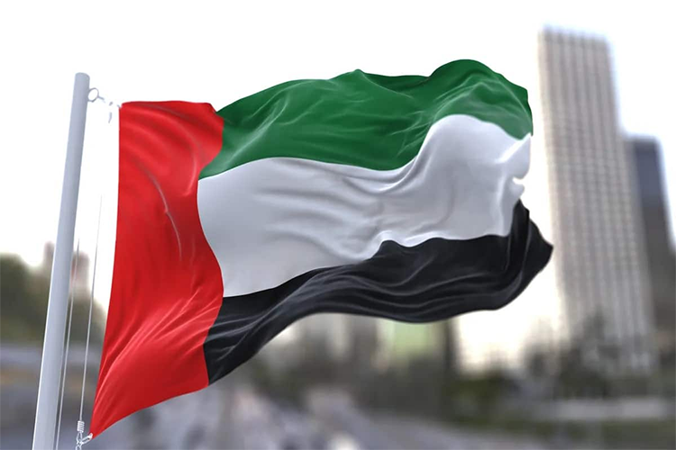 محاولة إنقاذ من أغرق الناس