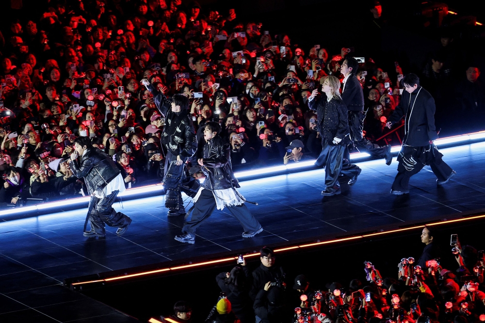 الأكبر في تاريخ الكيبوب.. جولة عالمية مرتقبة لفرقة BTS في 9 أبريل