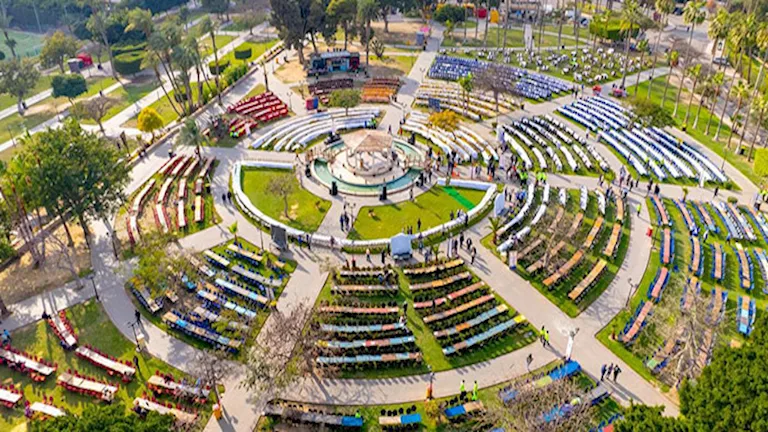 6 محافظين للإسكندرية على مائدة إفطار واحدة في أنطونيادس
