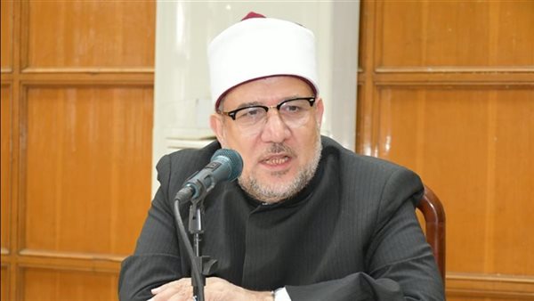 مختار جمعة يطالب باستثناء الطلاب المتفوقين غير القادرين من حجب نتائجهم