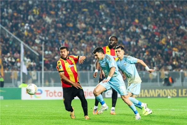 الأهلي يحتج على قرار «كاف».. ويتمسك بحقه قبل لقاء الترجي