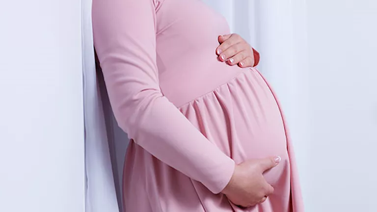 هل الولادة الطبيعية مناسبة لكِ؟.. 8 حالات لا ينصح بها