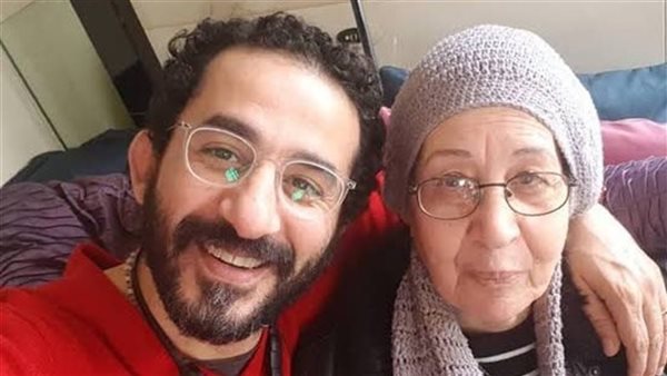 أخبار الفن اليوم: وفاة والدة الفنان أحمد حلمي.. حماقي يطرح 16 أغنية جديدة ضمن ألبوم "سمعوني".. تفاصيل شخصية أحمد عبد الوهاب في مسلسل "ورد على فل وياسمين"