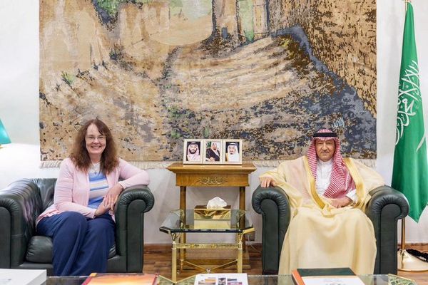 نائب وزير الخارجية يستقبل القائم بالأعمال في السفارة الأمريكية لدى المملكة