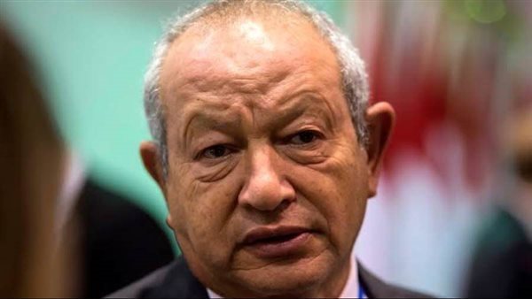 نجيب ساويرس يدعم لبنان: “قلوبنا معكم ولعنة الله على من تسبب في هذا الخراب”