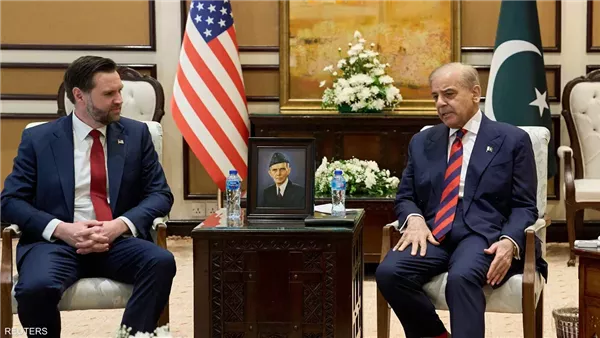 أ ب عن مسؤولين أمريكيين: جنيف طرحت كخيار لجولة جديدة من المفاوضات بين طهران وواشنطن