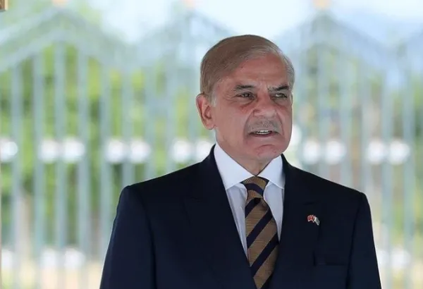 رئيس وزراء باكستان يعزي خادم الحرمين وولي العهد في شهداء حادث طائرة أرامكو