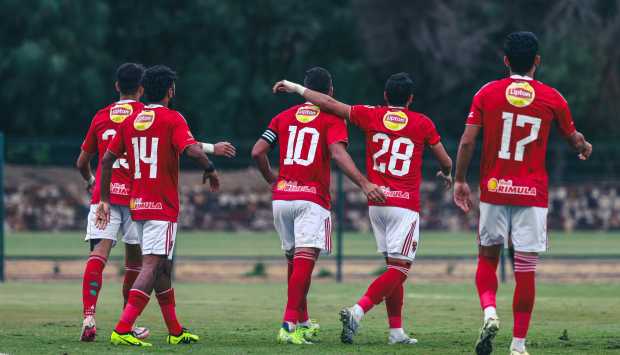 خاص.. محمد شريف يدخل حسابات توروب أمام سموحة