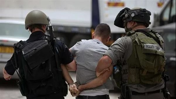 عبر الصليب الأحمر.. وصول 8 أسرى محررين إلى مستشفى الأقصى وسط قطاع غزة