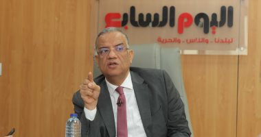 محمود مسلم عن إعادة هيكلة "الجبهة": أى حزب لا يؤمن بالتغيير محكوم بالفشل